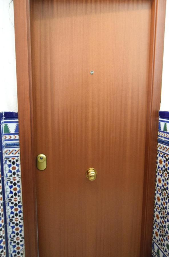 Apartamento Calle Feria Севиля Екстериор снимка